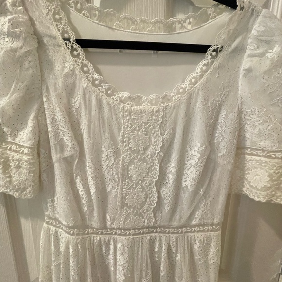 JessaKae Small sample dress. White lace - Picture 4 of 6